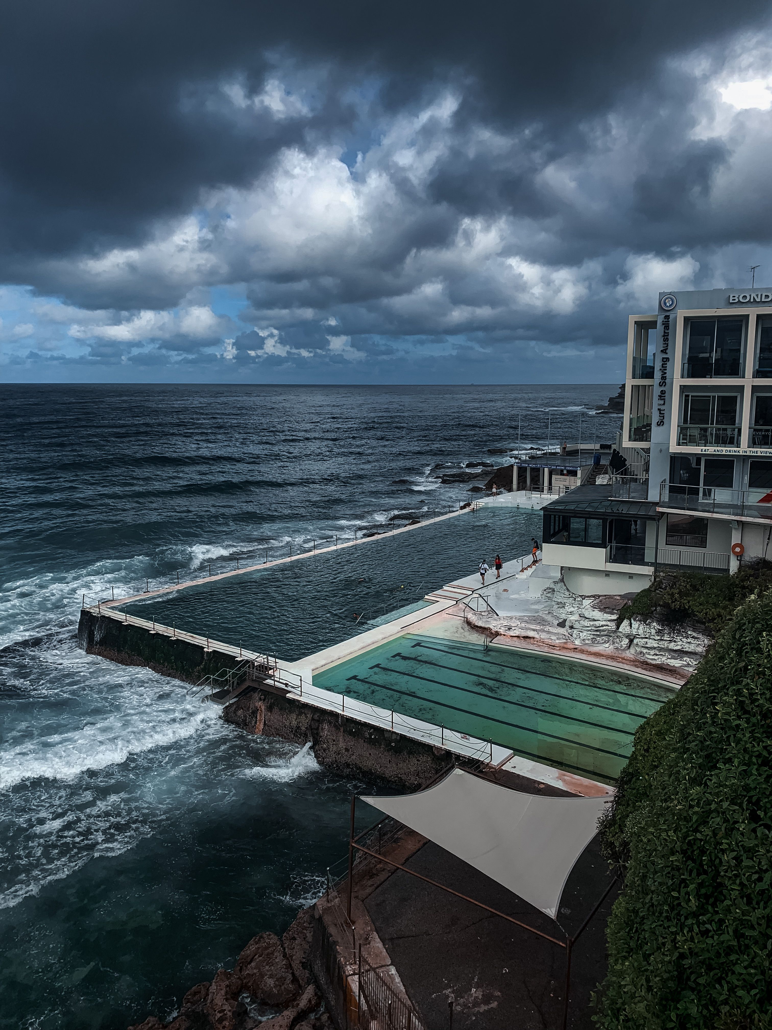 Pool Renovation and Repair